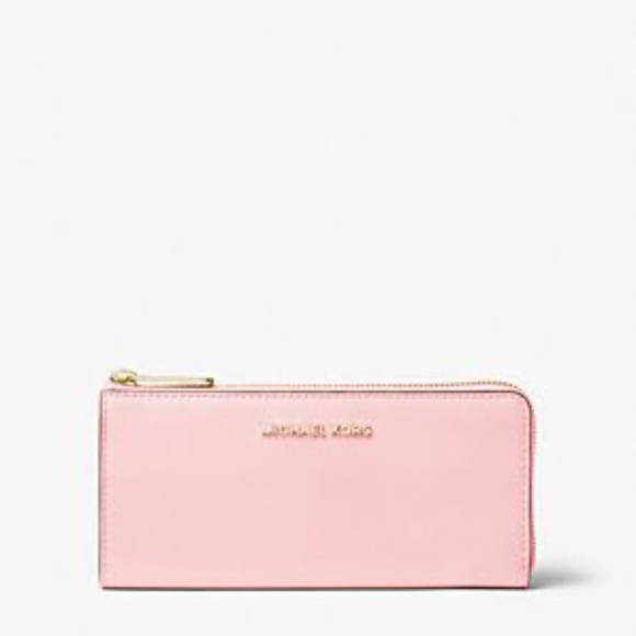 Jet Set Travel Large Saffiano Leather Quarter-Zip Wallet - Picture 1 of 1